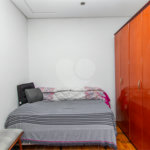 Sobrado à venda com 5 quartos em Vila Mariana, São Paulo, SP