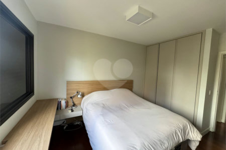 Apartamento à venda com 4 suítes em Vila Andrade, São Paulo, SP