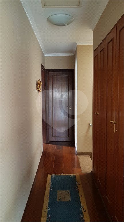 Sobrado à venda com 3 suítes em Vila Gumercindo, São Paulo, SP