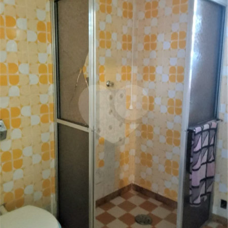 Apartamento com 83m² , 2 dormitórios , 2 vagas , à venda no bairro Cerâmica em São Caetano do Sul.