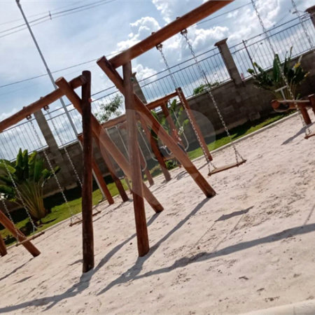 Terreno de 274,68 m² no Residencial Villeneuve