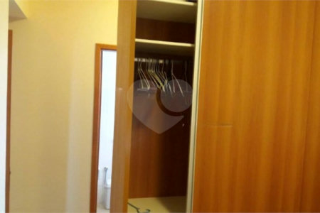 Apartamento no Condomínio Estilo Clube .