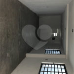 Sobrado à venda com 2 quartos em Chora Menino, São Paulo, SP