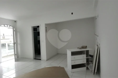 Casa à venda com 4 quartos, sendo 1 suíte, em Jardim Japão, São Paulo, SP