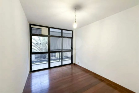 Apartamento à venda com 4 quartos, sendo 2 suítes, em Leblon, Rio de Janeiro, RJ