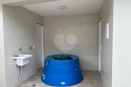 Casa à venda com 4 quartos, sendo 1 suíte, em Vila Guarani (z Sul), São Paulo, SP