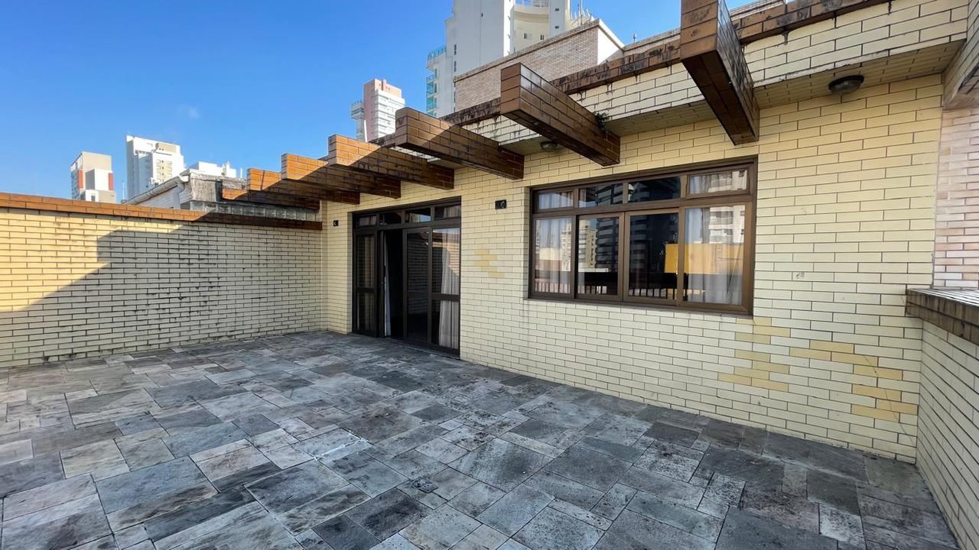 Cobertura com 4 dormitórios à venda, 495 m² por R$ 5.000.000,00 - Gonzaga - Santos/SP