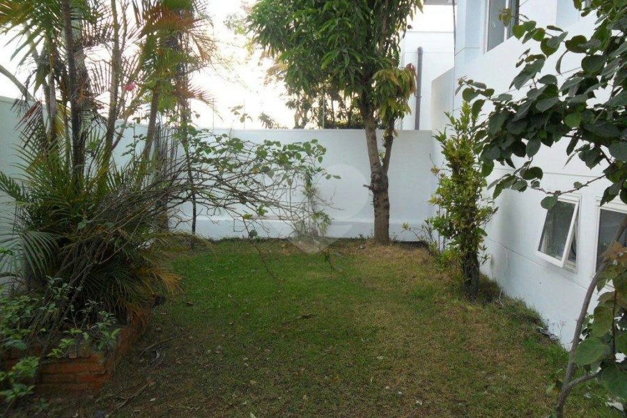 Sobrado à venda com 4 suítes em Jardim São Bento, São Paulo, SP