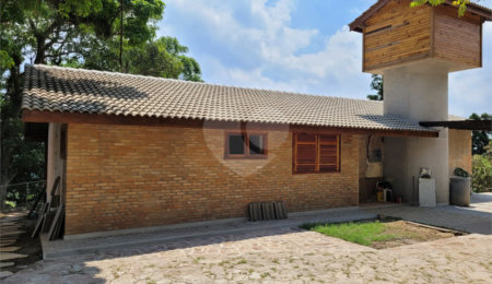 Casa à venda com 3 suítes em Serra da Cantareira, Mairiporã, SP