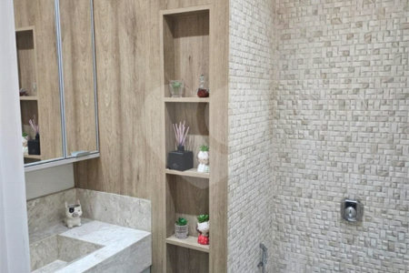 Apartamento à venda com 3 quartos, sendo 1 suíte, em Copacabana, Rio de Janeiro, RJ