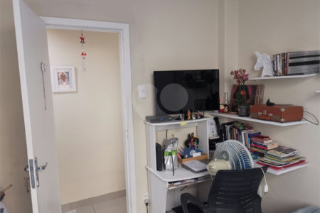Apartamento à venda com 2 quartos, sendo 1 suíte, em Rio Comprido, Rio de Janeiro, RJ