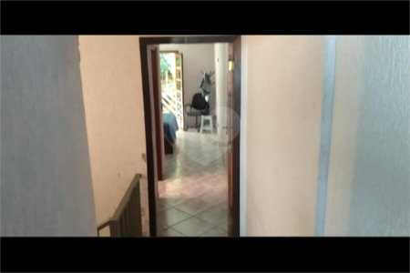 Sobrado à venda com 4 quartos em Vila Santa Edwiges, São Paulo, SP