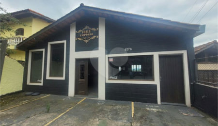 Salão Comercial à venda em Samambaia, Mairiporã, SP