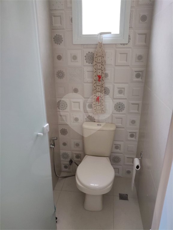 Casa à venda com 4 quartos, sendo 2 suítes, no condomínio Residencial Villaggio Paradiso, Itatiba - SP