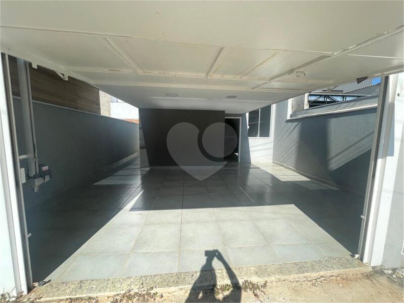 Casa à venda com 2 quartos, sendo 1 suíte,  em Jardim Residencial Veneza, Indaiatuba, SP