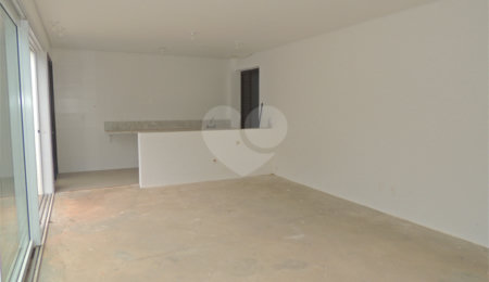 Casa à venda com 3 suítes no condomínio Jardim Flora, São Paulo - SP