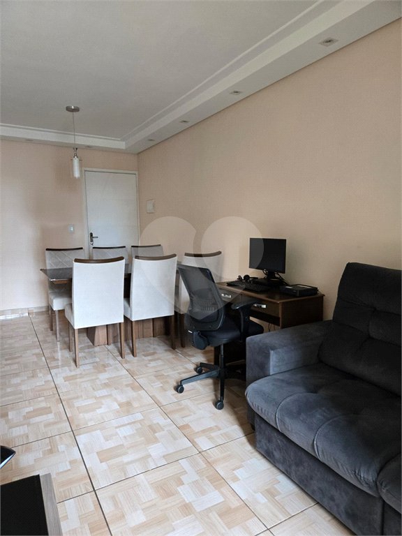 Apartamento à venda com 2 quartos em Jardim Amália, São Paulo, SP