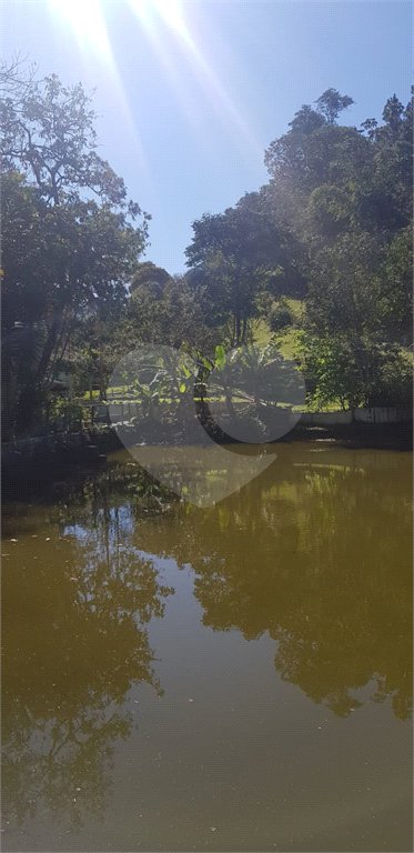 Casa à venda com 5 quartos, sendo 1 suíte,  em Taboão, Mogi das Cruzes, SP
