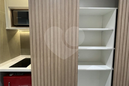 Apartamento à venda ou para alugar com 1 quarto em Pinheiros, São Paulo, SP