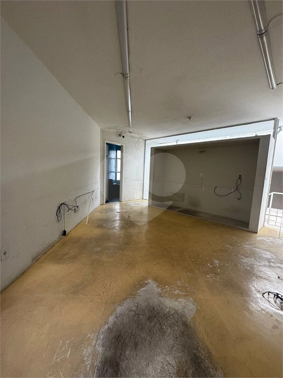 Casa à venda ou para alugar com 4 quartos, sendo 2 suítes,  em Vila Andrade, São Paulo, SP