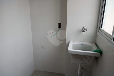 Casa à venda com 2 suítes no condomínio Residencial Napoles, São Paulo - SP