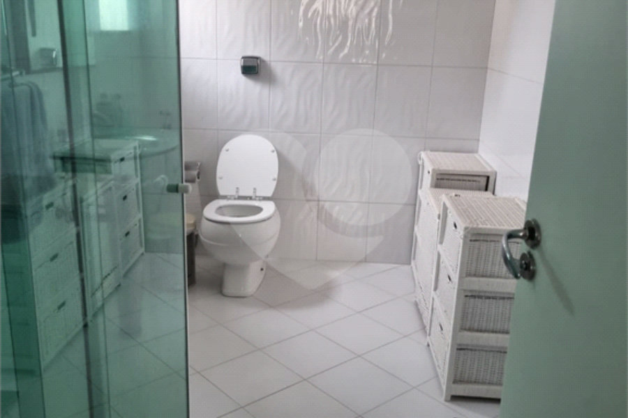 Casa Térrea à venda com 5 quartos, sendo 3 suítes, em Tremembé, São Paulo, SP