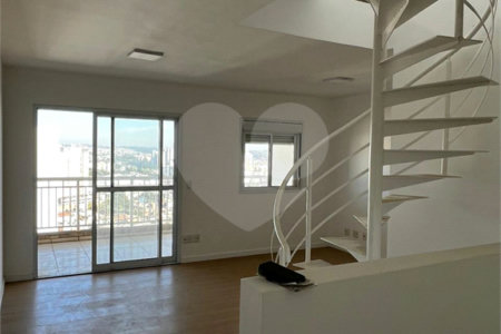 Apartamento à venda com 3 quartos, sendo 2 suítes, em Parque Reboucas, São Paulo, SP