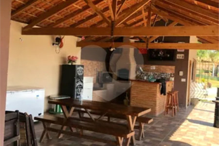 Chácara à venda com 1 quarto em Jardim Sandra Maria, Taubaté, SP