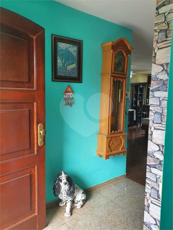 Casa à venda com 4 quartos, sendo 3 suítes, em Interlagos, São Paulo, SP