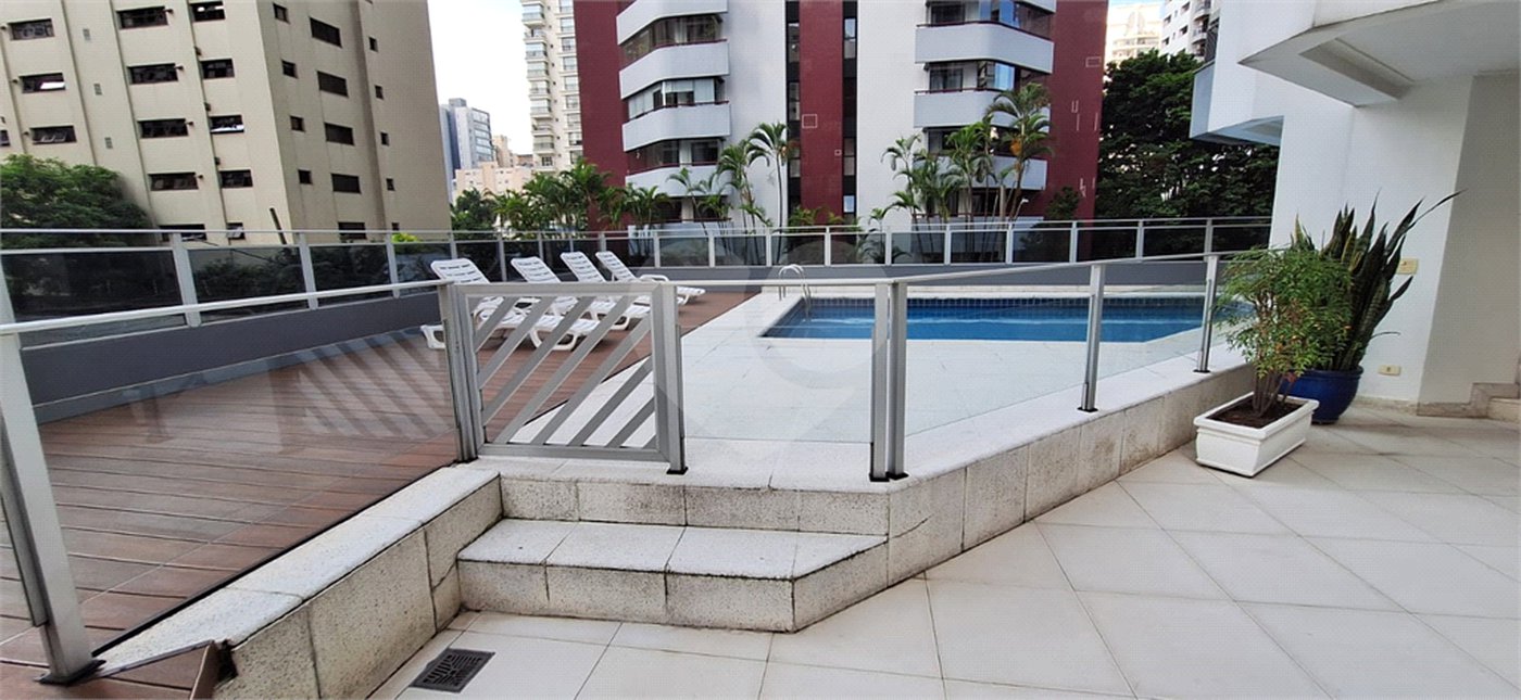 Apartamento à venda com 3 quartos, sendo 1 suíte, em Planalto Paulista, São Paulo, SP