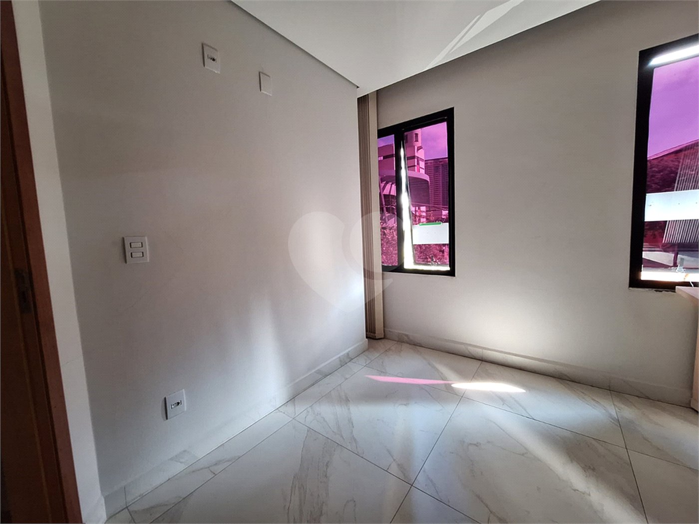 Apartamento à venda com 2 quartos em Jardim das Acácias, São Paulo, SP