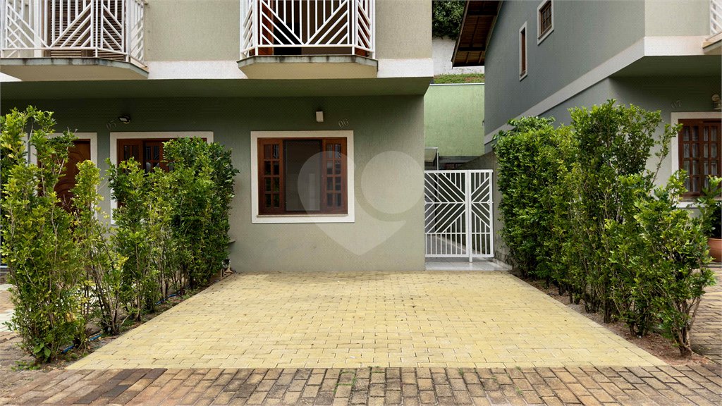 Casa à venda com 2 quartos no condomínio Portal dos Gamez, Atibaia - SP