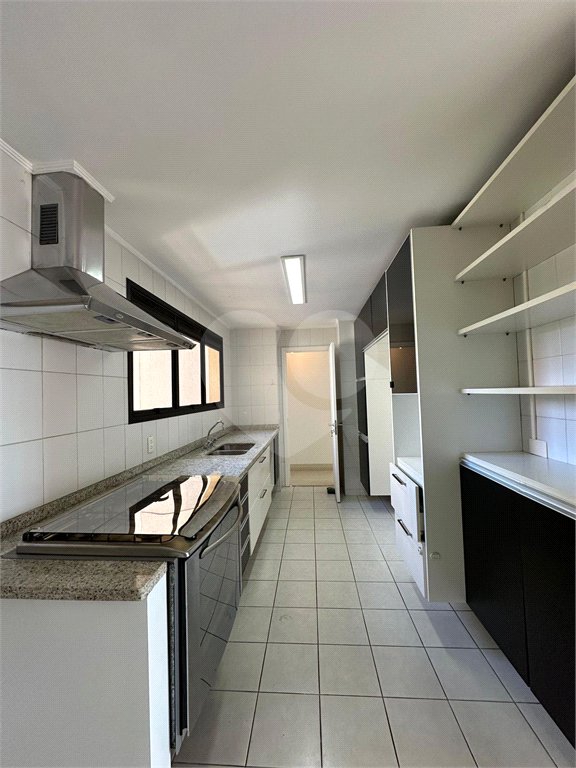 Apartamento à venda com 3 suítes em Vila Suzana, São Paulo, SP