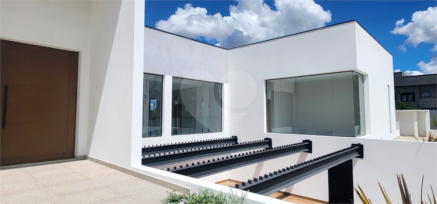 Casa à venda ou para alugar com 4 suítes no condomínio Residencial Delle Stelle, Louveira - SP