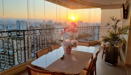 Apartamento à venda com 4 suítes em Santana, São Paulo, SP
