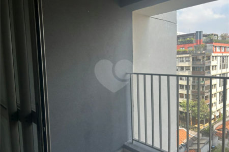 Apartamento à venda com 1 suíte em Cerqueira César, São Paulo, SP