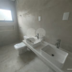 Casa exclusiva em Atibaia de alto padrão com 3 suítes, piscina, espaço gourmet, condomínio fechado, aceita financiamento
