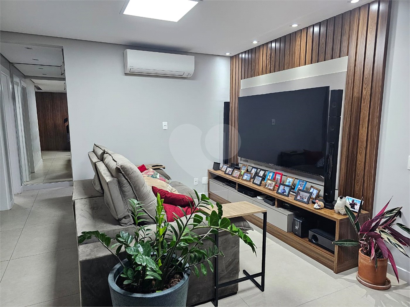 Apartamento à venda com 3 quartos, sendo 1 suíte,  em Jardim Caboré, São Paulo, SP