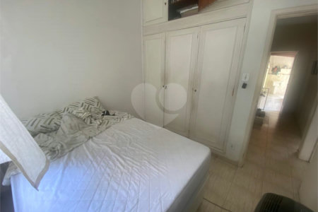 Casa de Vila à venda com 4 quartos em Grajaú, Rio de Janeiro, RJ