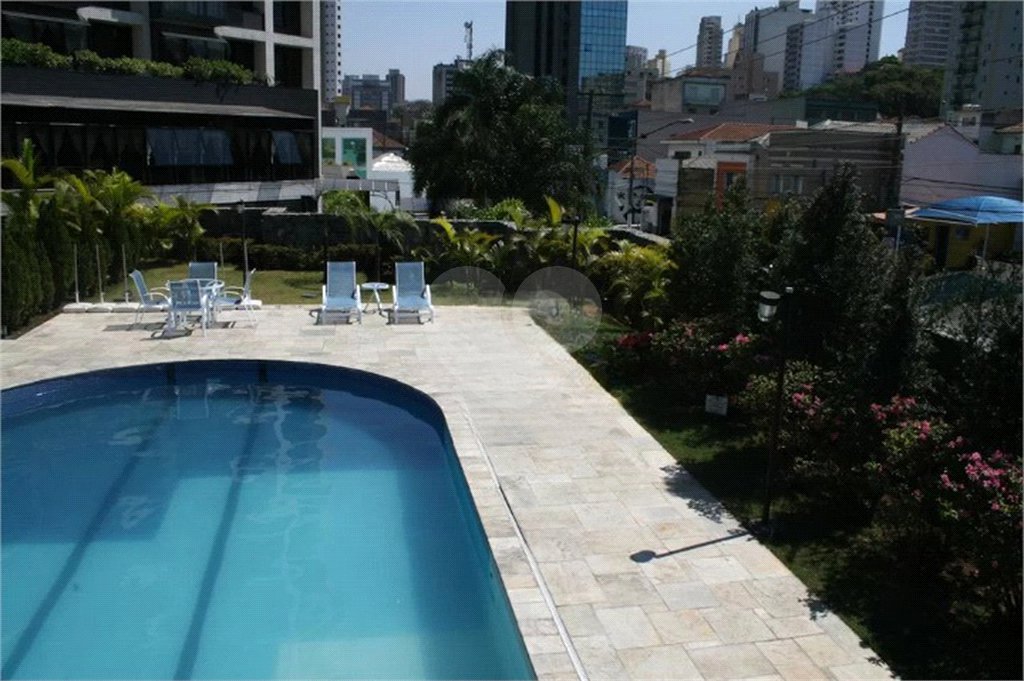 Flat à venda com 1 suíte em Santana, São Paulo, SP