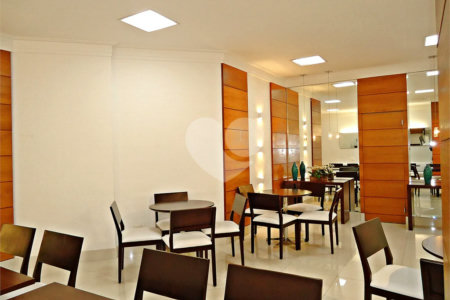 Apartamento à venda com 3 suítes em Santa Teresinha, São Paulo, SP