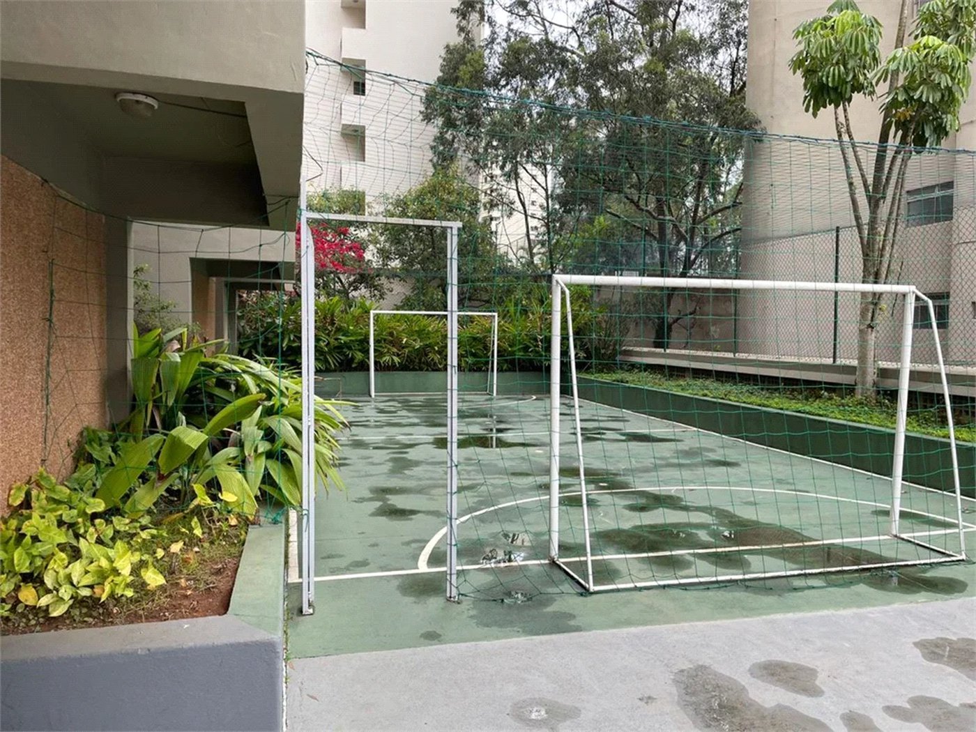 Apartamento à venda com 2 suítes em Vila Andrade, São Paulo, SP