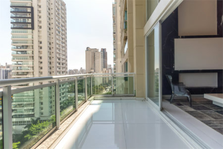 Apartamento à venda com 4 suítes em Campo Belo, São Paulo, SP