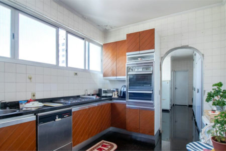 Apartamento à venda com 4 suítes em Santa Cecília, São Paulo, SP