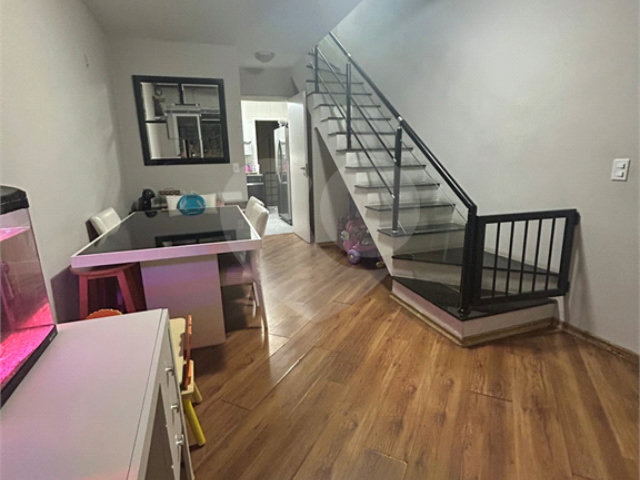 Casa à venda com 3 quartos, sendo 1 suíte,  no condomínio Residencial Villa Felicitá Ii, São Paulo - SP