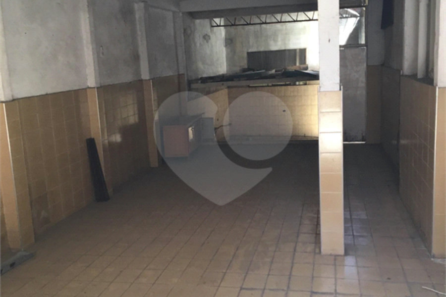Sobrado à venda com 4 quartos, sendo 1 suíte, em Tremembé, São Paulo, SP