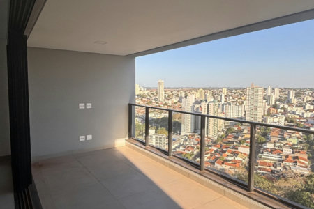 Apartamento à venda com 3 suítes em Edifício Majestic, Presidente Prudente, SP