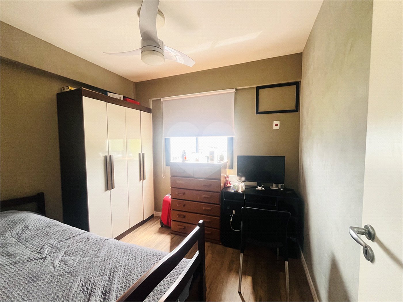 Apartamento à venda com 3 quartos, sendo 1 suíte, em Campo Grande, Rio de Janeiro, RJ