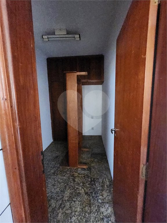 Apartamento à venda com 4 quartos, sendo 2 suítes, no Centro, Araraquara, SP
