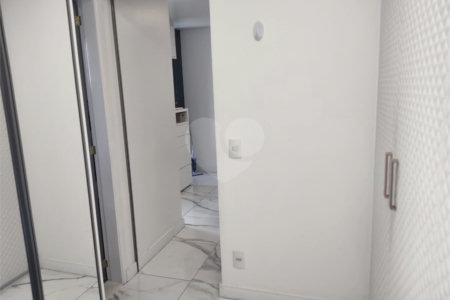 Apartamento à venda com 4 quartos, sendo 2 suítes, em Pinheiros, São Paulo, SP